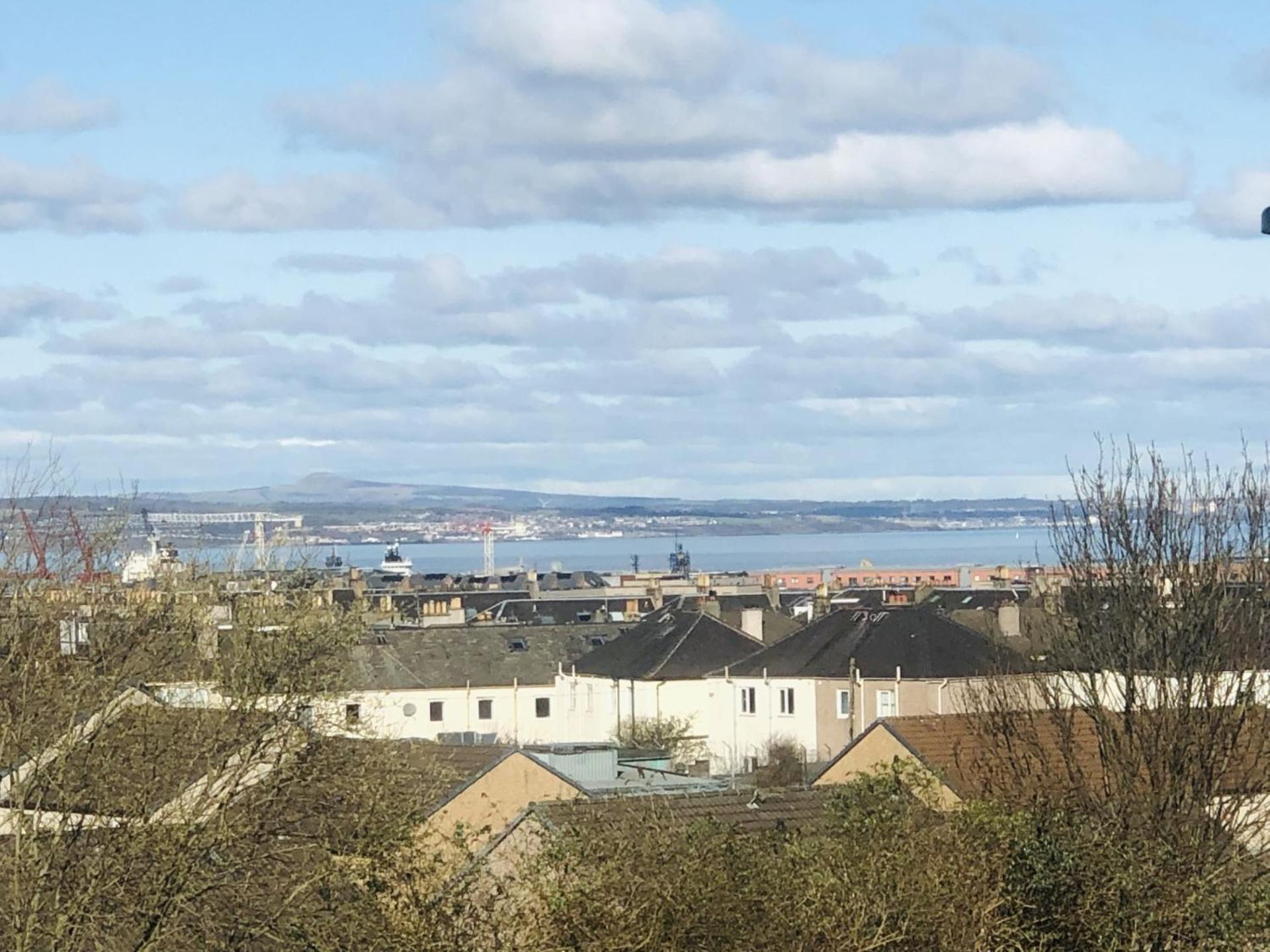 Spacious City Centre Flat Free Parking& Superfast Wifi Edinburgh Bagian luar foto