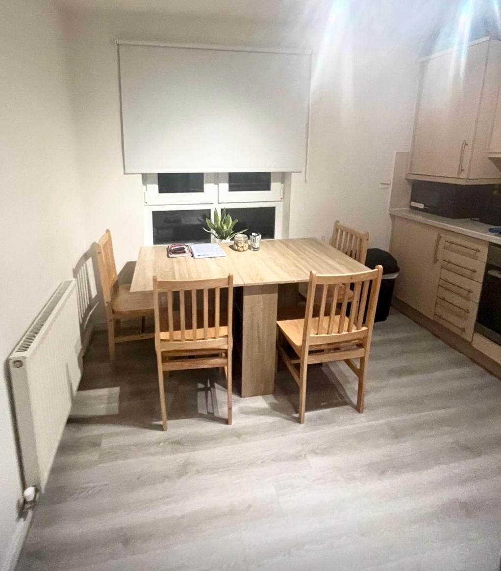 Spacious City Centre Flat Free Parking& Superfast Wifi Edinburgh Bagian luar foto